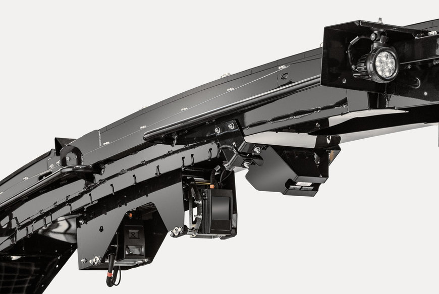 Model year 2025&nbsp;New Holland FR Forage Cruiser self-propelled forage harvesters are benefiting from multiple upgrades